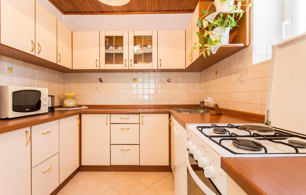 Appartment Rezika Šilo Exterior foto